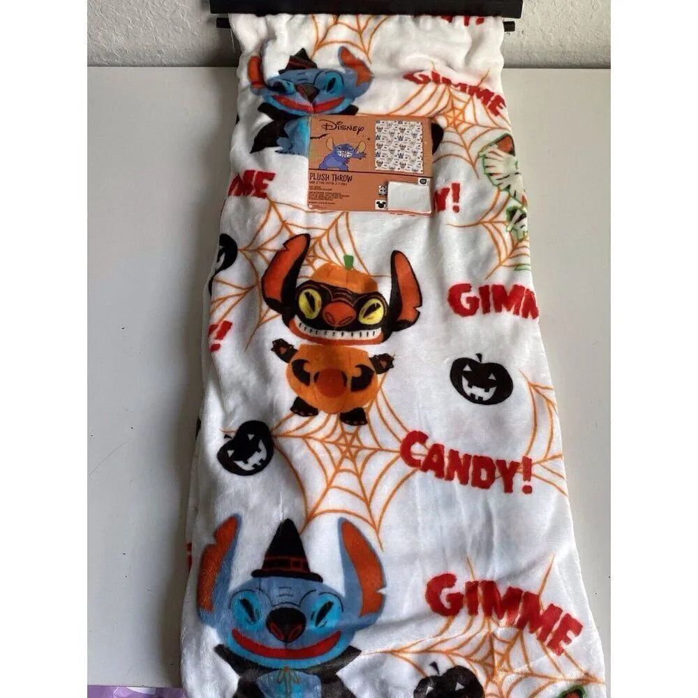 Disney Stitch Halloween Plush Throw‎ Blanket 50”x70” Gimme Candy Witch Pumpkin